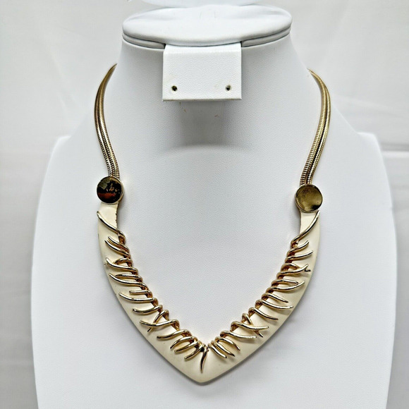 Vintage Boucher Choker Style Necklace Brutalist White Enamel Gold Tone FLAWED - Picture 1 of 16